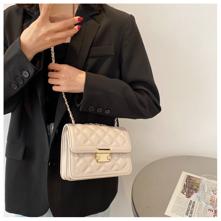 Sophia Rhombic Chain Shoulder Bag